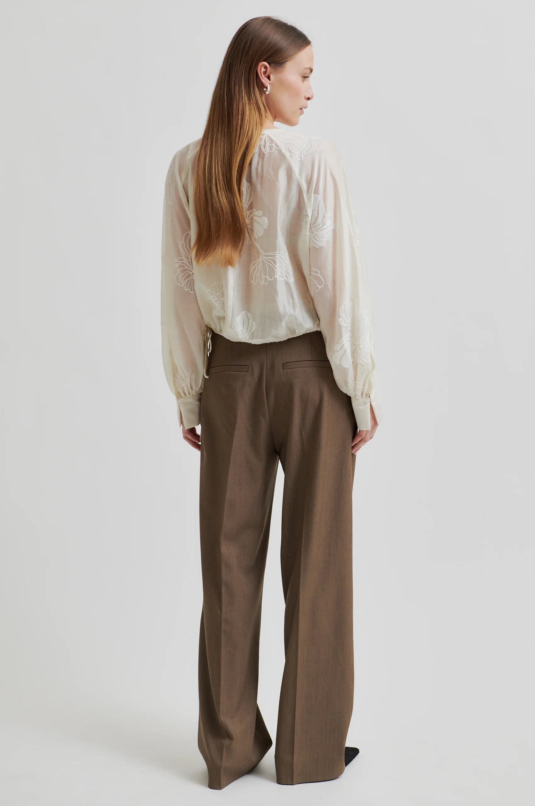 VERIA BLOUSE