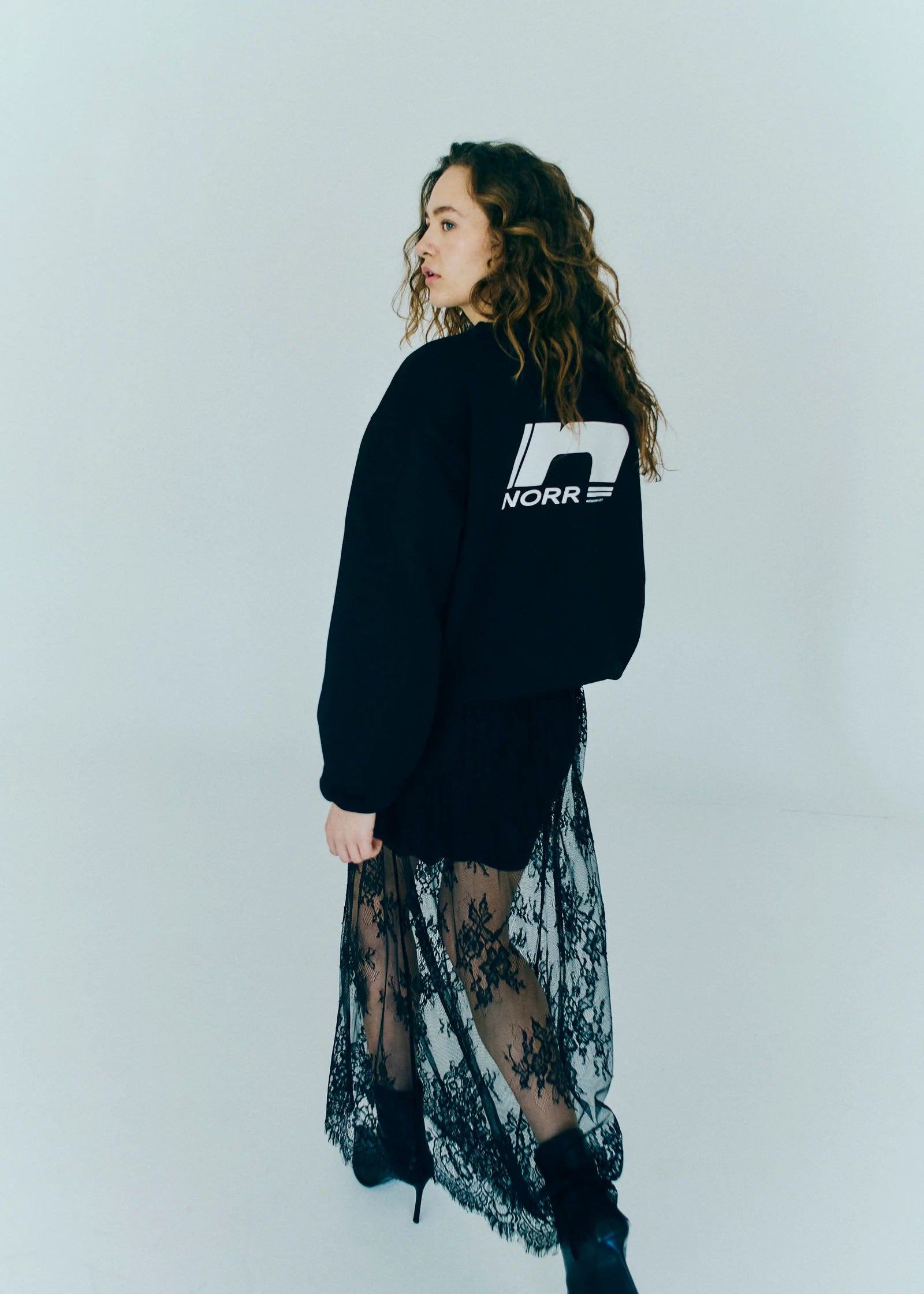 DAPHINE SWEATER