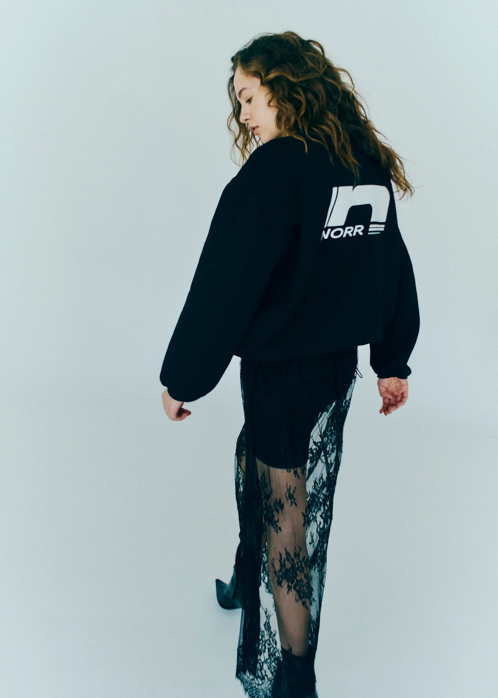 DAPHINE SWEATER