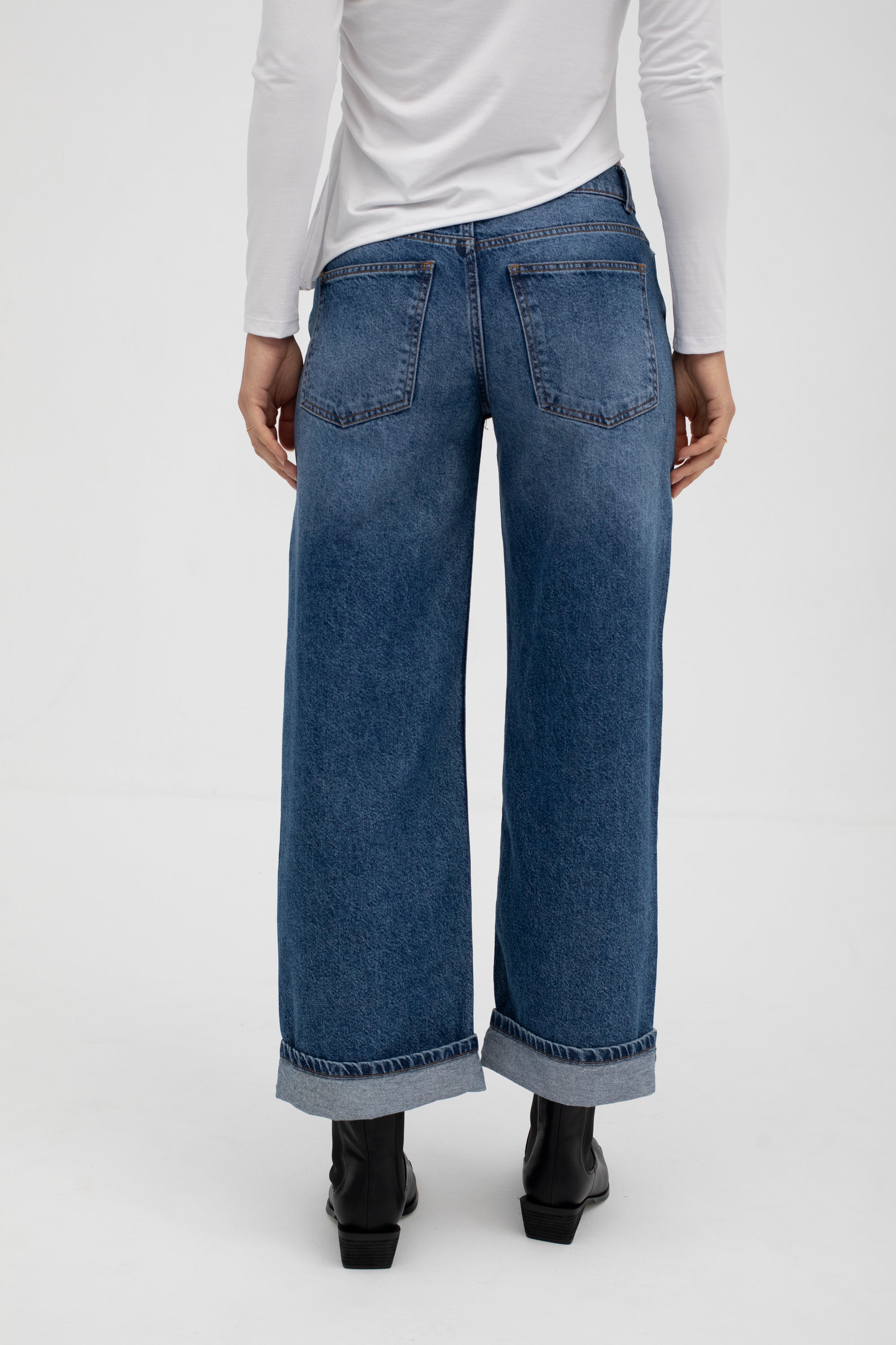 XUHUI JEANS