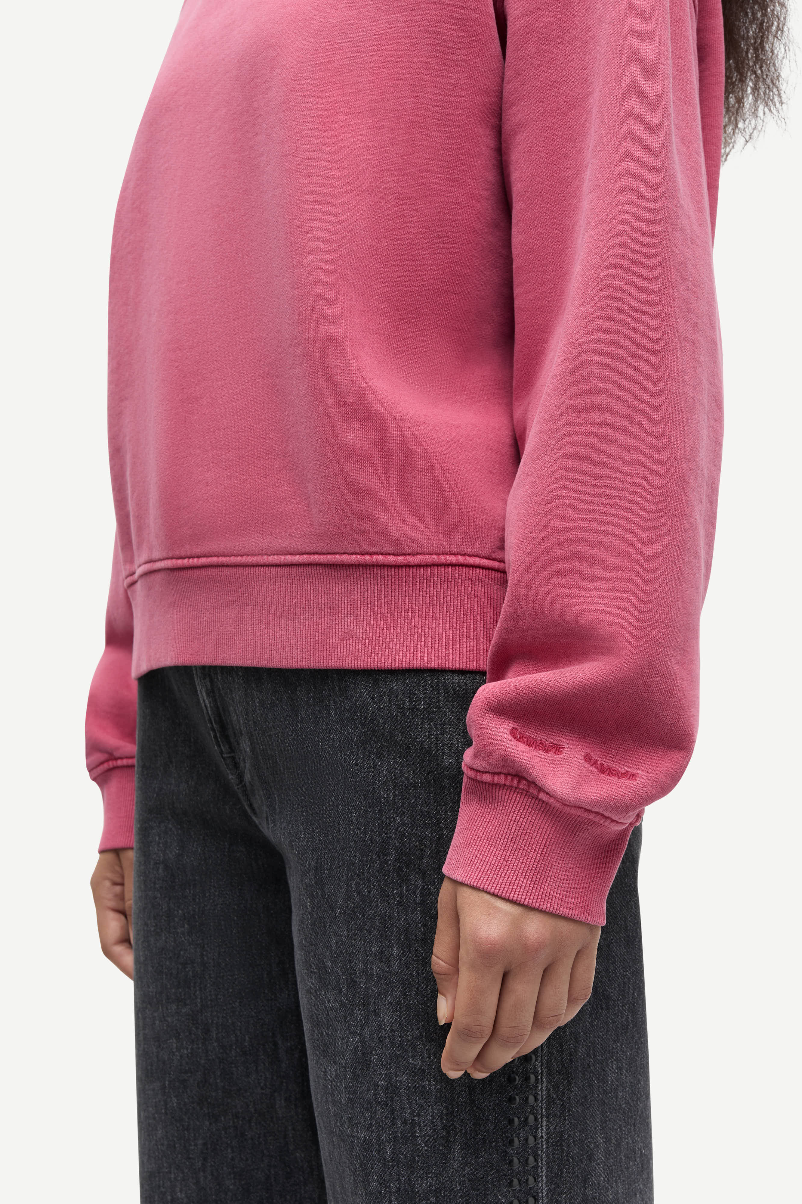 VAN SWEATER