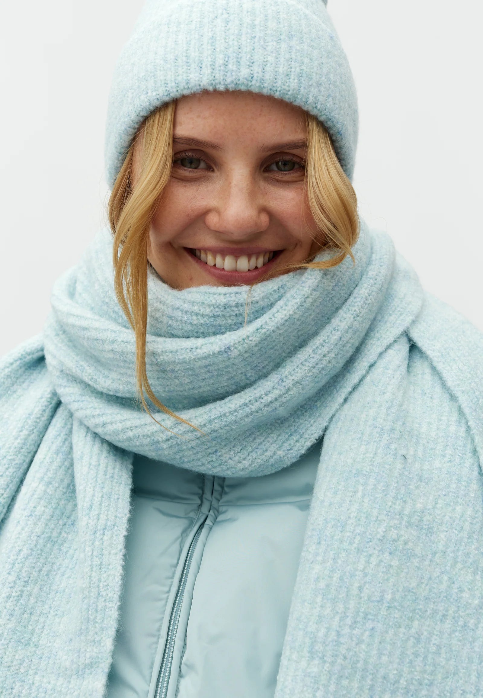 SANELA SCARF