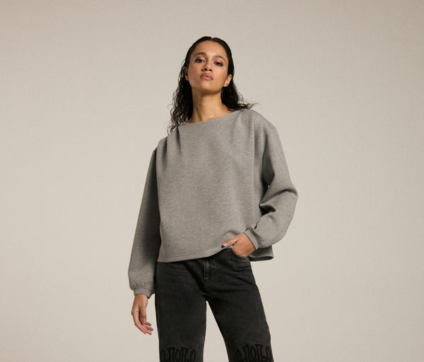 LONGSLEEVE SWEATER