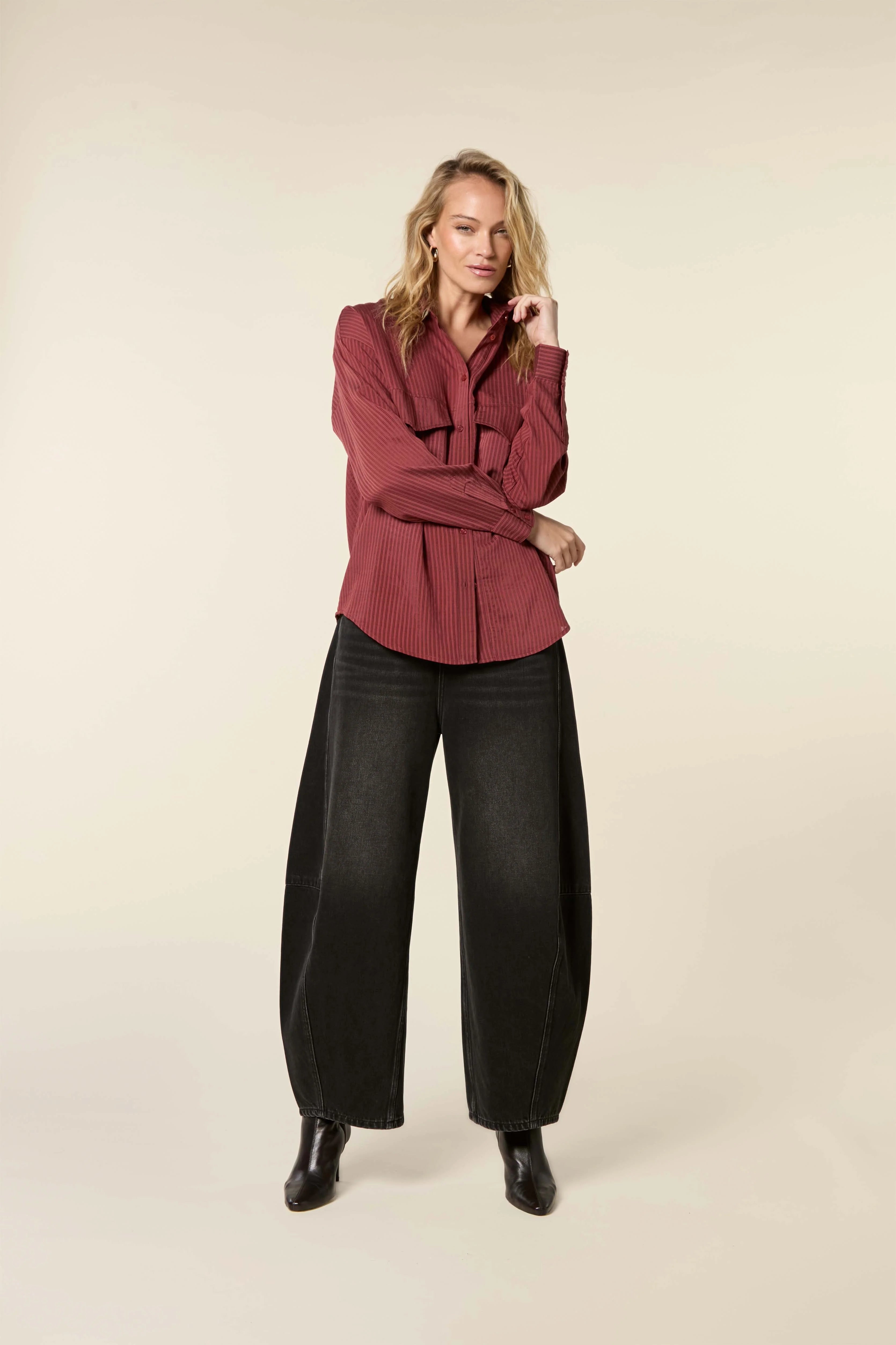 WIDE BALLOON JEANS