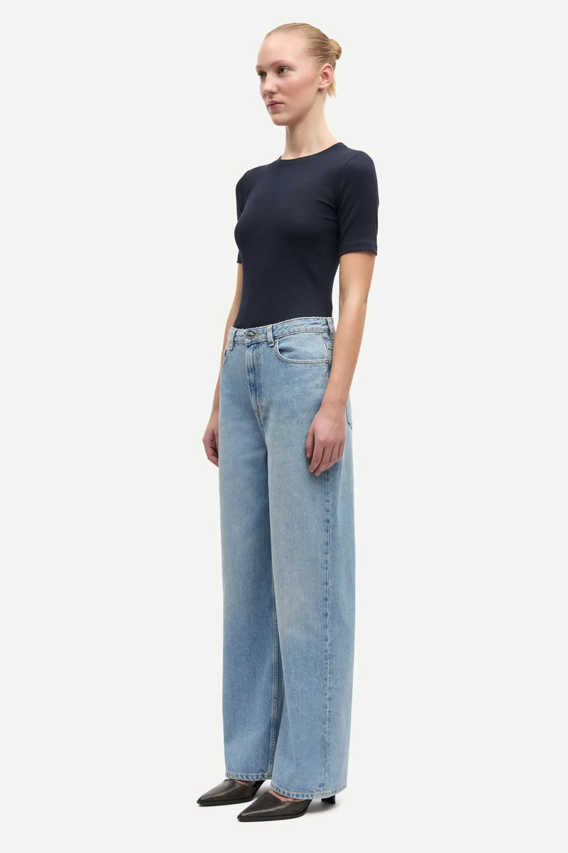 SHELLY JEANS