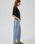 BARREL JEANS