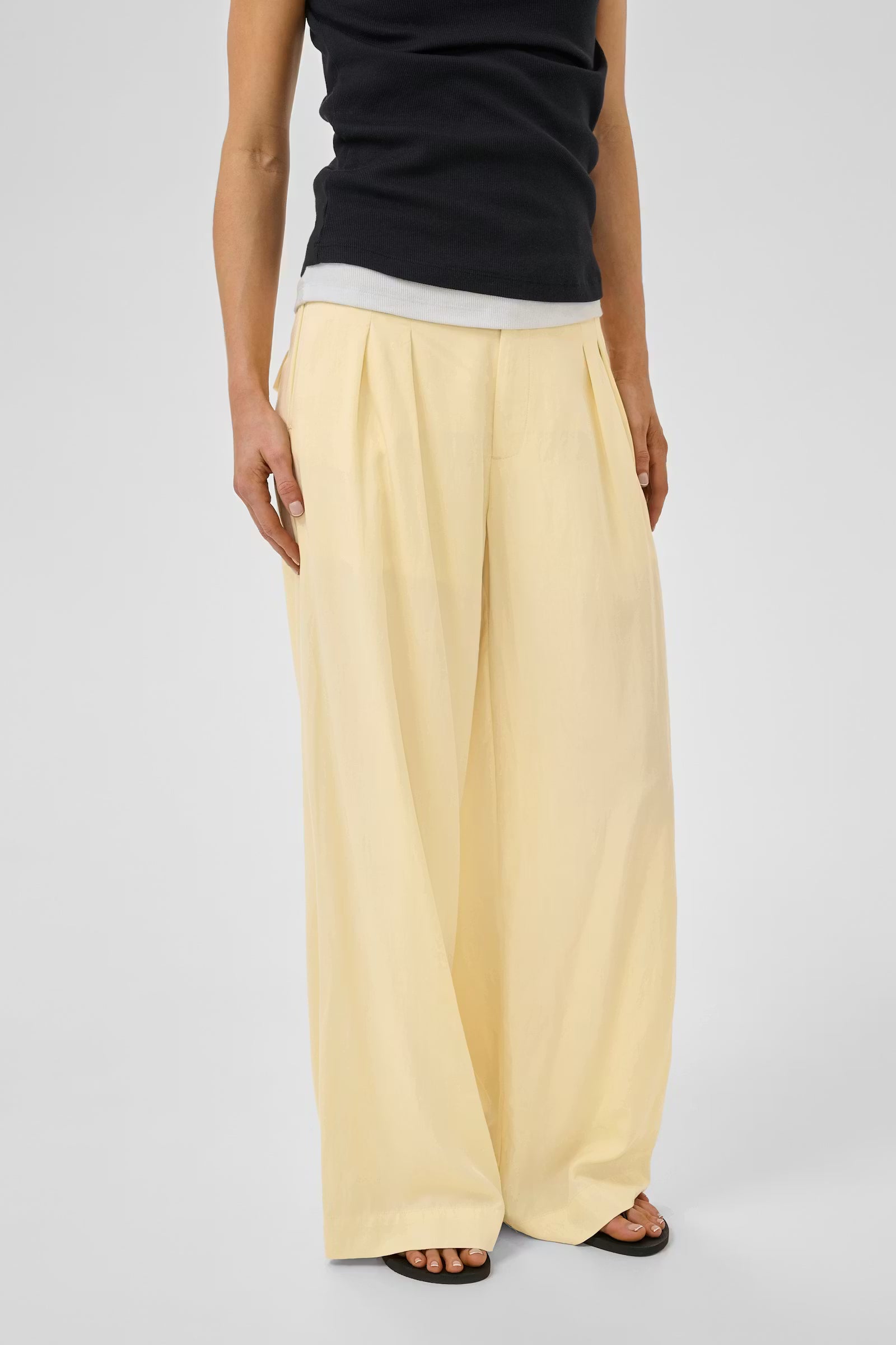 ZOE WIDE PANTS