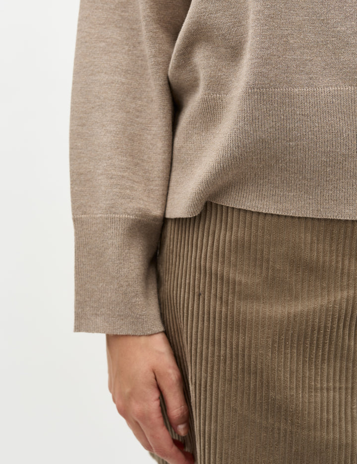 GILLIAN SWEATER