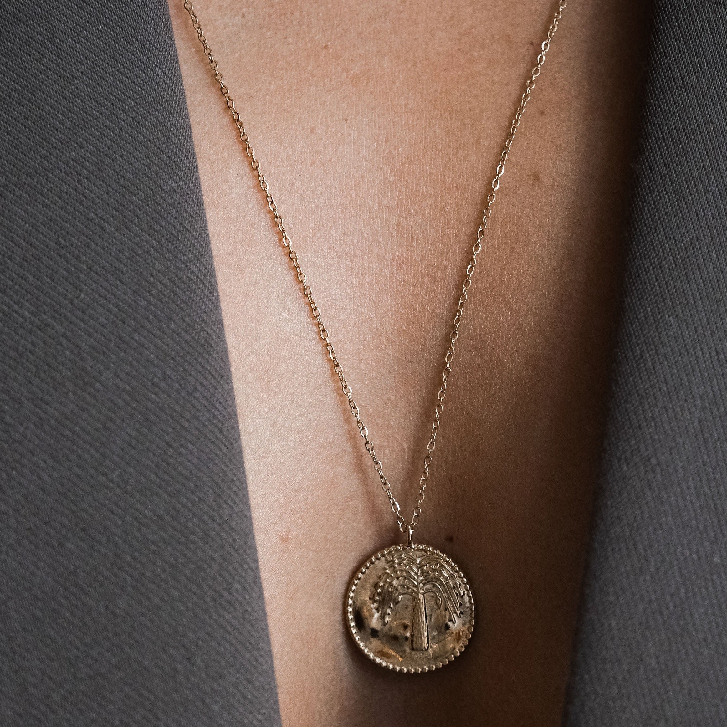 NECKLACE PALM TREE