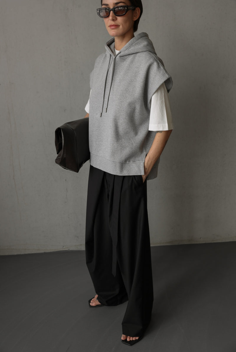 MOZES SWEATER