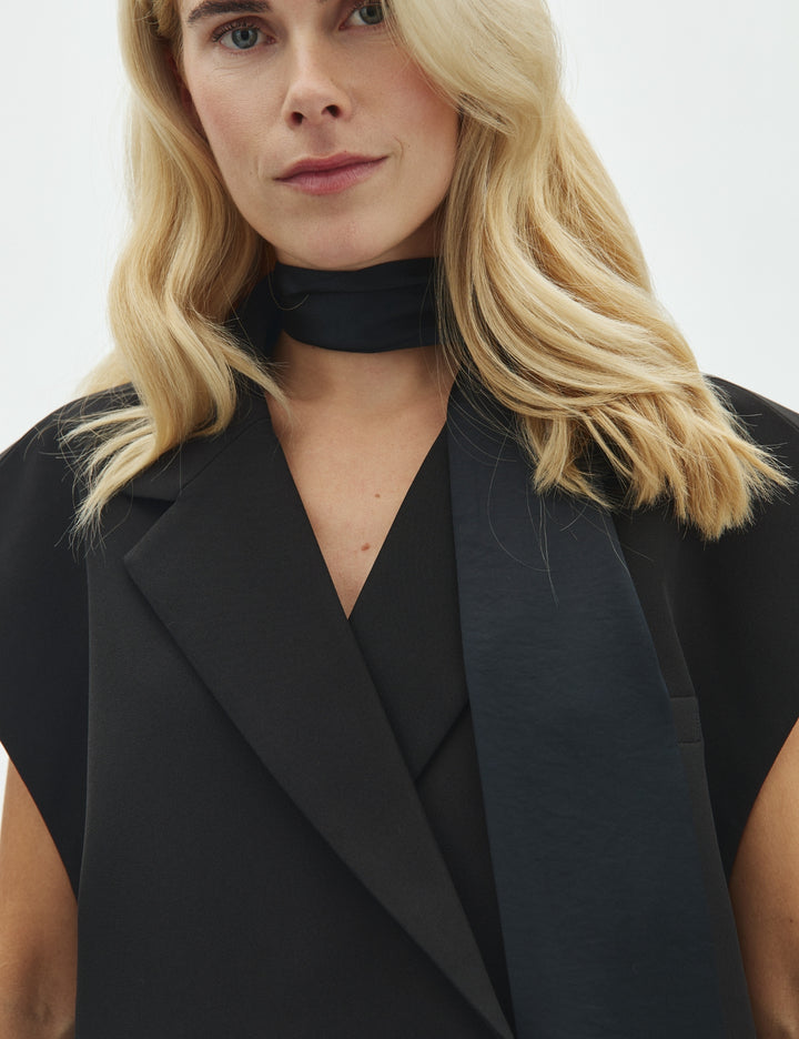 MARIKKA BLAZER