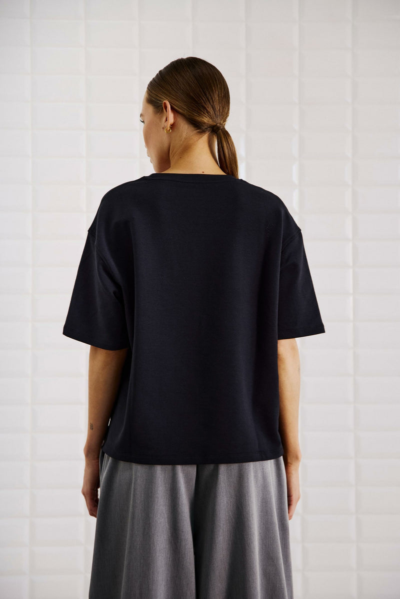 TINDRA TEE