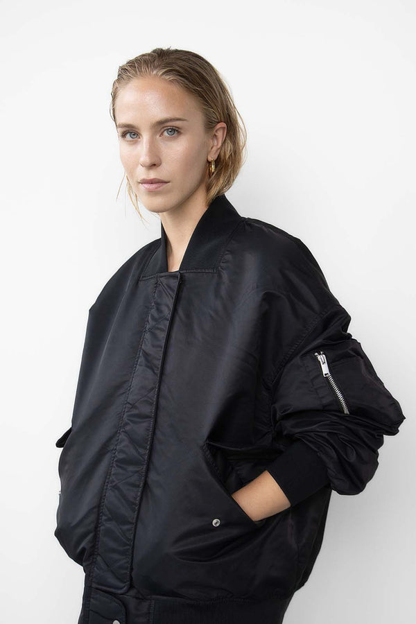 KALLY BOMBER JACKET