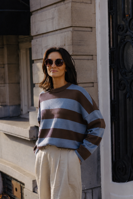 CLOE KNIT