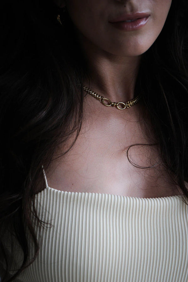 NECKLACE OLIVIA